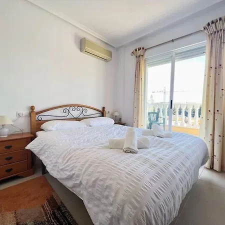 Traditional 3 Bedroom With Com Pool Alm26 Orihuela
