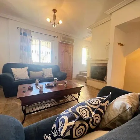 Holiday home Traditional 3 Bedroom With Com Pool Alm26 Orihuela